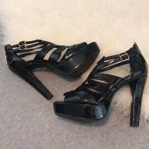 Steve Madden Black Patent Gia Caged Heels Zip Up